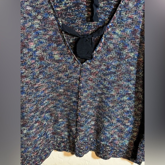 Urban Outfitters Kimchi Blue Ribbon Back Sweater Size medium - Picture 8 of 14